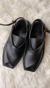 Saddle Brown Heritage